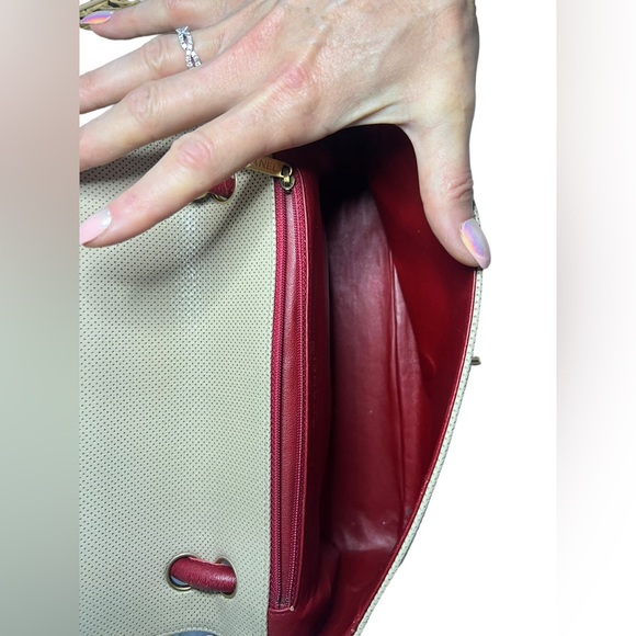 CHANEL Perforated Flap Bag Beige/Red 6 Series - Picture 11 of 17